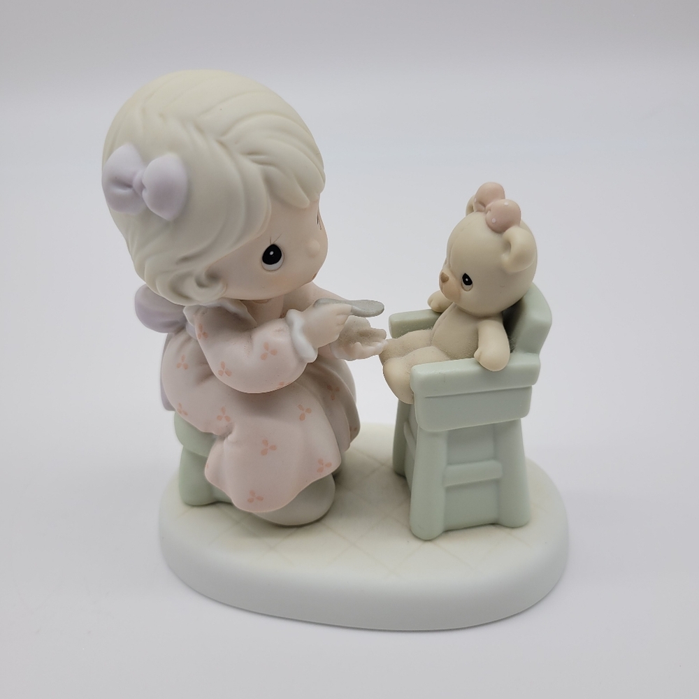 Precious Moments Sharing Figurine Members Only